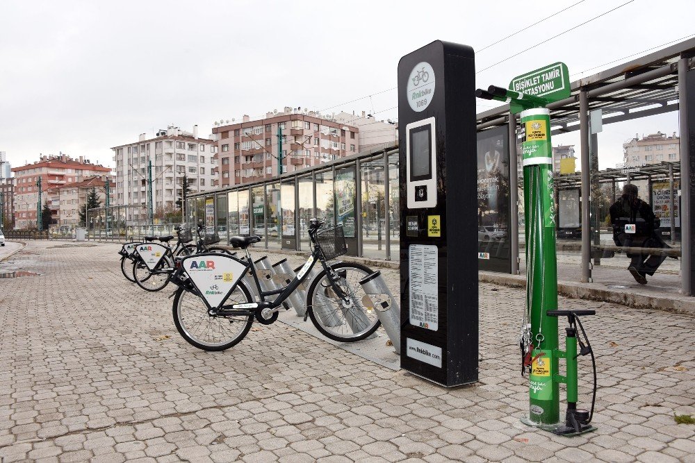 Türkiye'nin en çok bisiklet kullanan şehri Konya’da tamir istasyonlarının sayısı artırıldı