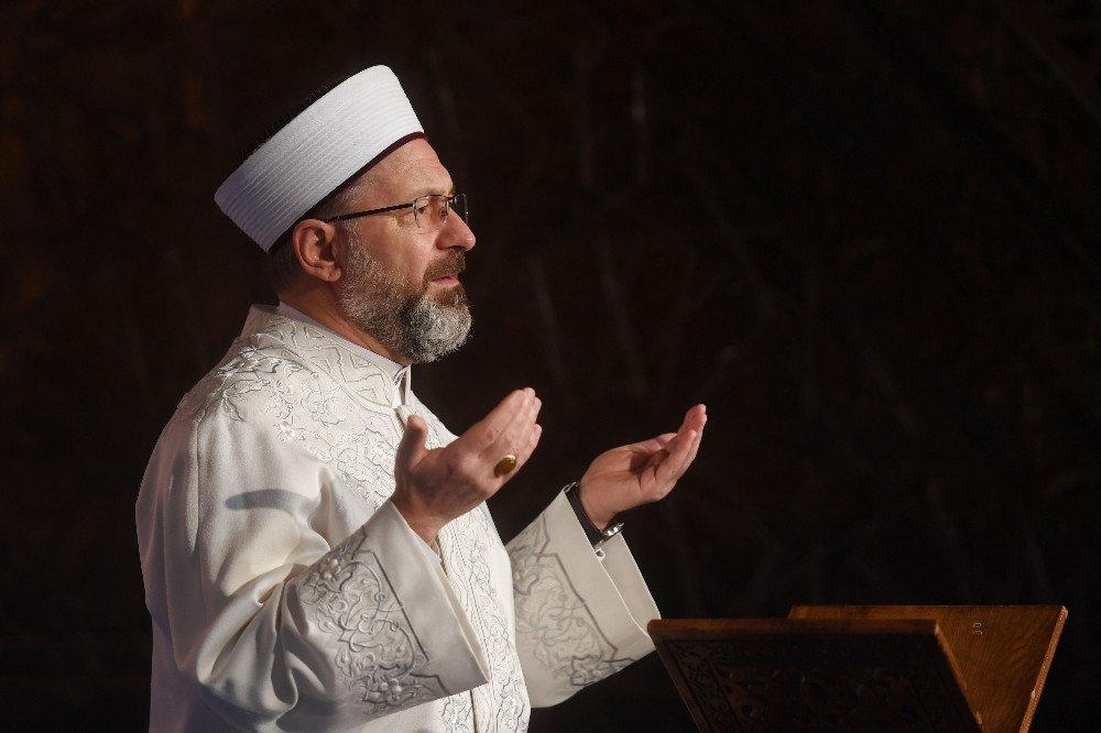 Hacıbayram Camii’nde salgın ve doğal afetler için dua edildi