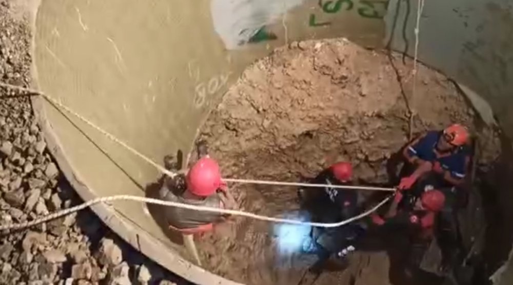 Su kuyusu açarken göçük altında kalan ikinci kişinin cesedine ulaşıldı