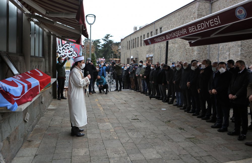 Özkan Sümer'e son görev