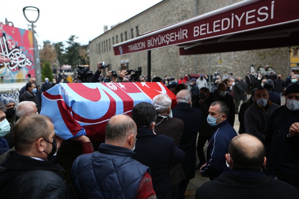 Özkan Sümer'e son görev