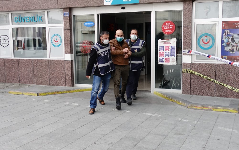Konya'da şok operasyon! 12 kadına zorla fuhuş yaptıran 1'i kadın 5 kişi tutuklandı