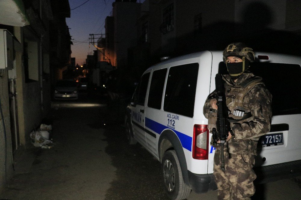 Torbacılara eş zamanlı şafak operasyonu! Çok sayıda gözaltı var