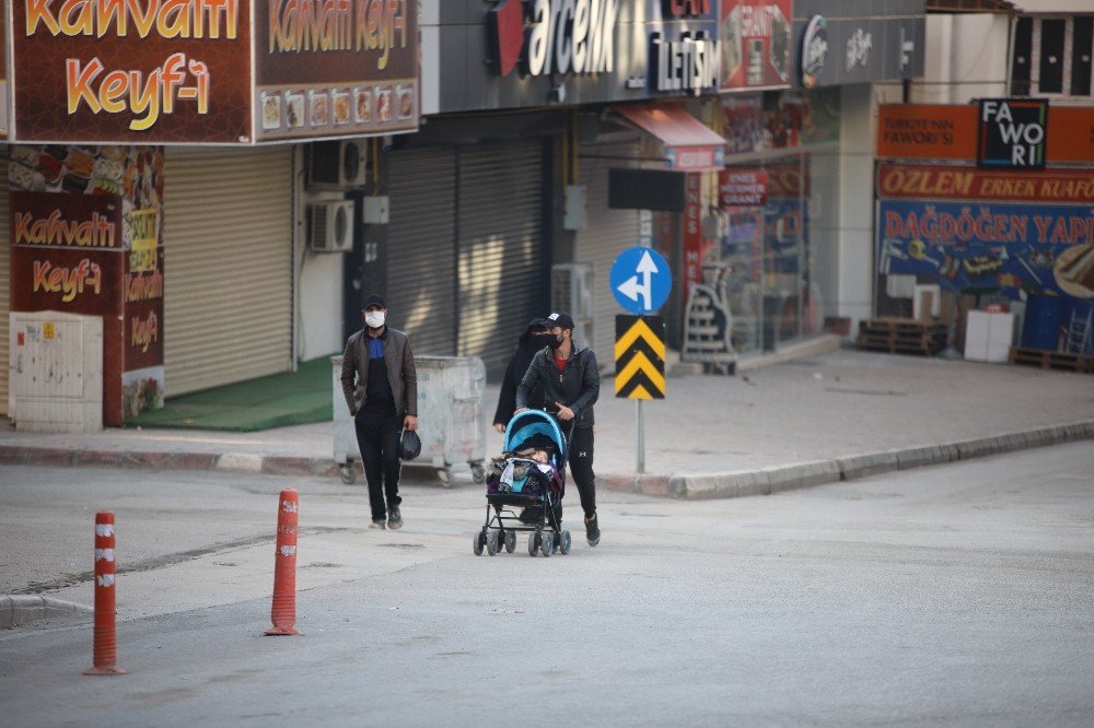 Elazığlılar depremde yaşadıklarını anlattı