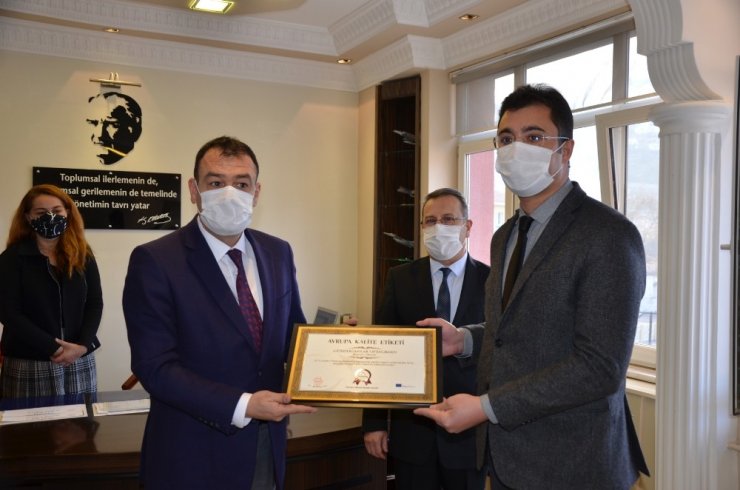 Hacılar eğitimde Türkiye birincisi