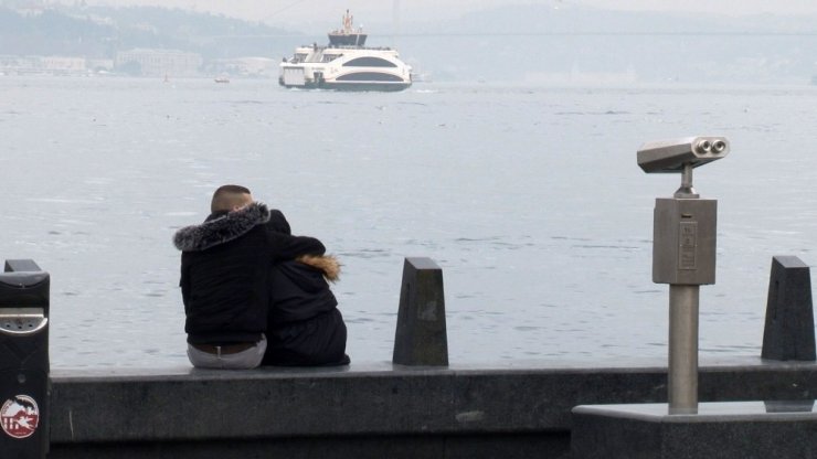 Turistlerin maskesiz mesafesiz İstanbul keyfi