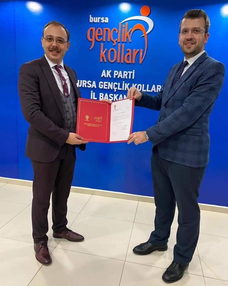 Ak Parti Osmangazi Gençlik Kolları’na taze kan