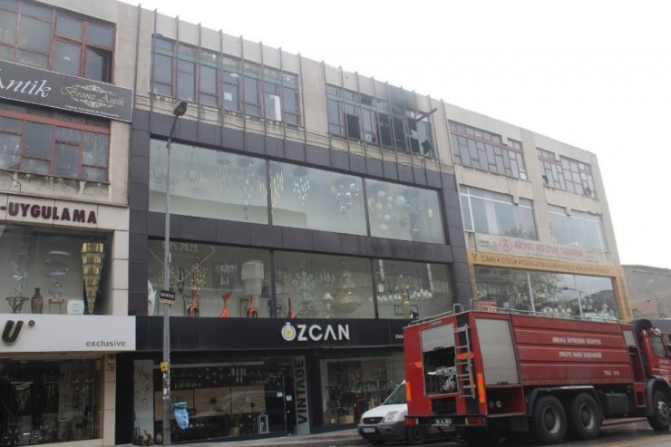 Başkent’te döküm atölyesinde çıkan yangın korkuttu