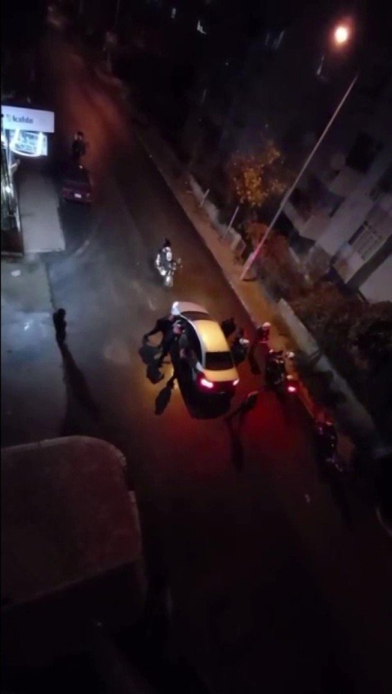 Antalya’da kısıtlamayı ihlal eden sürücü ortalığı birbirine kattı