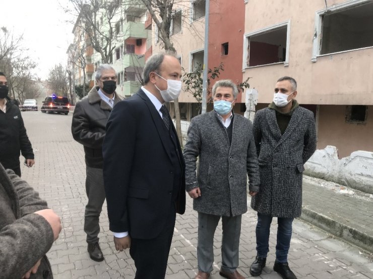 Avcılar’ın Belediyesi eski binasında yıkıma başlandı