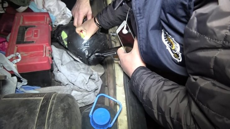 Genç kız kısıtlamada 3.kez yakalandı: "Hep merak ediyordum, işte o an bu an "