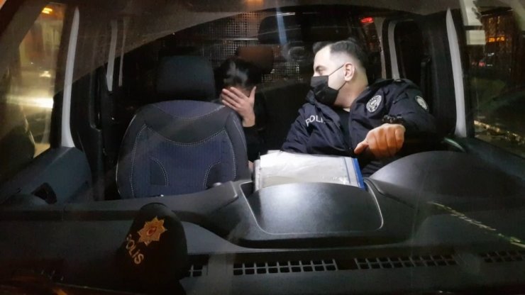 Sevgilisi tarafından terkedilen genç kız, intihara kalkıştı