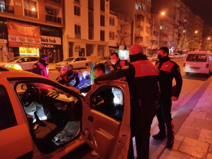 6 kişiyle kaçmaya çalışan taksi şoförünü yunus timleri durdurdu