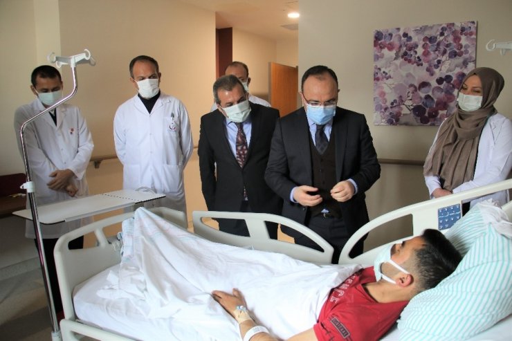 Elazığ’da depremde balkondan atlayanlar o anları anlattı