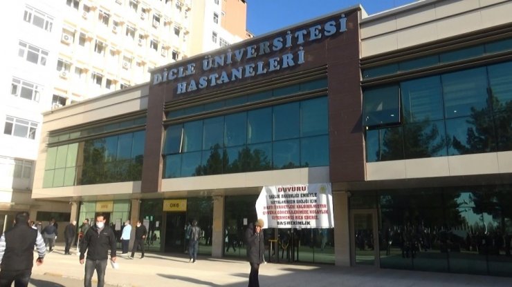 Hem korona virüs ile mücadele ettiler hem de 800 bini aşkın hastaya hizmet verdiler