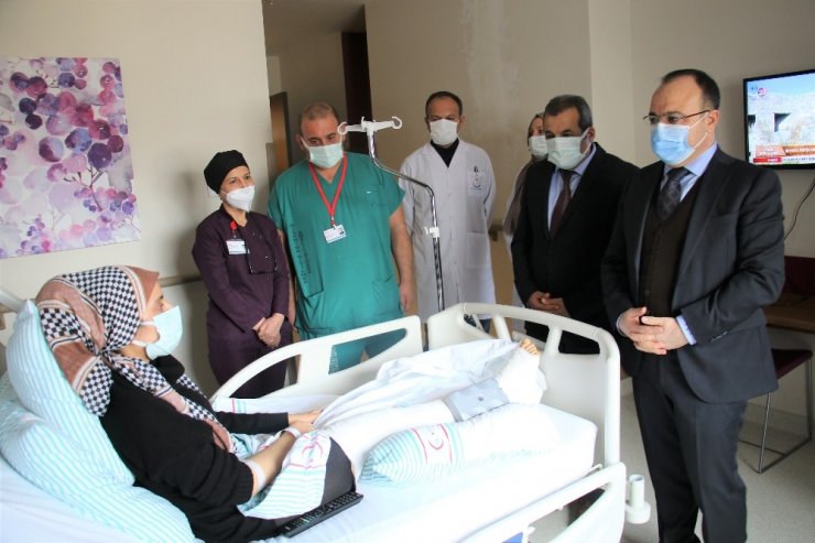 Elazığ’da depremde balkondan atlayanlar o anları anlattı