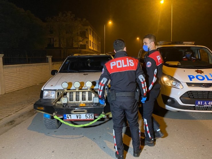 Düzce’de kısıtlama kurallarına uymayan 107 kişiye 337 bin 50 lira ceza