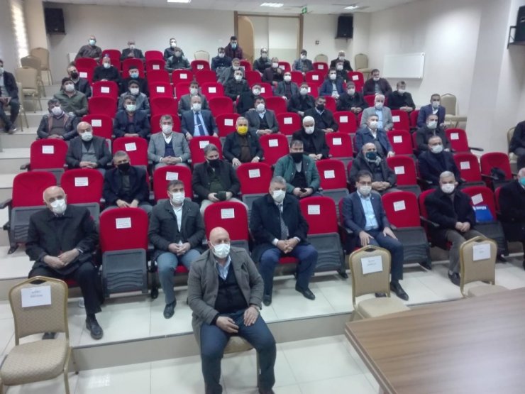 Kovancılar’da depremde hasar alıp yıkılan, cami için istişare toplantısı