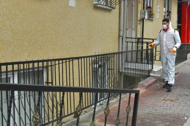 Esenyurt’ta müzikli dezenfeksiyon