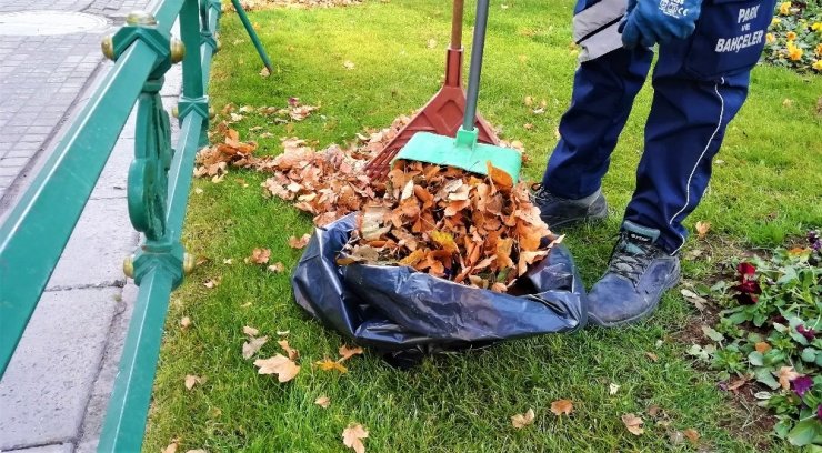 Kısıtlamalarda da görevlerine devam ediyorlar