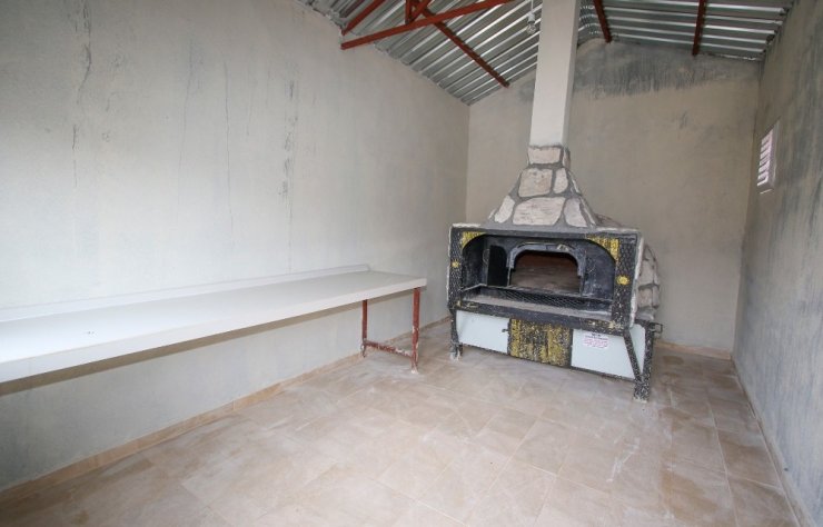 Başkan Özdoğan: “Mahalle fırınları tamamlandı”