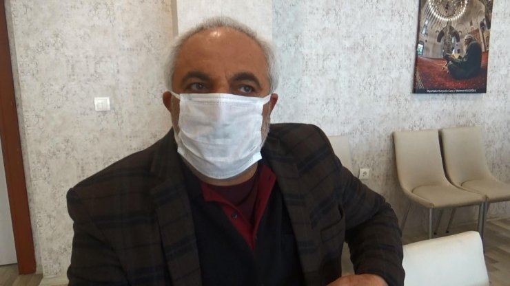 Evlat nöbetindeki aileler kısıtlamaya rağmen eylemlerini sürdürüyor