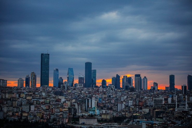 İstanbul’da gün doğumunda mest eden manzara