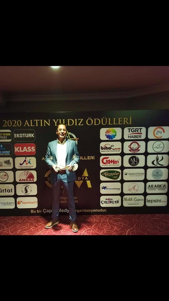 Medya temsilcisine iki ödül birden