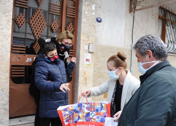 Başkan Çalkaya, engelli çocukları unutmadı