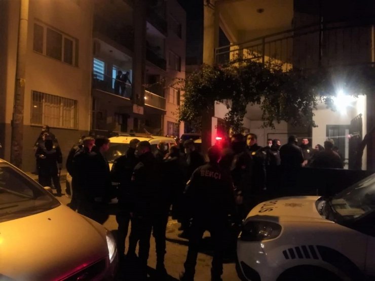 İzmir’de gecenin sessizliğini bölen kavga: 4 yaralı