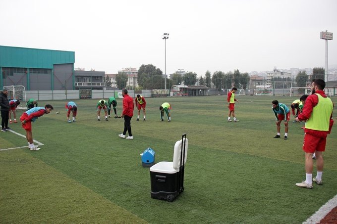 Karşıyaka’da korona virüs şoku