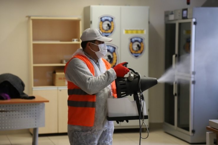 Kartal’da, 11 milyon metrekare kapalı alan dezenfekte edildi