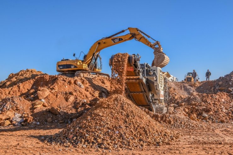 Taş kırma makinesiyle yıllık 1 milyon TL tasarruf