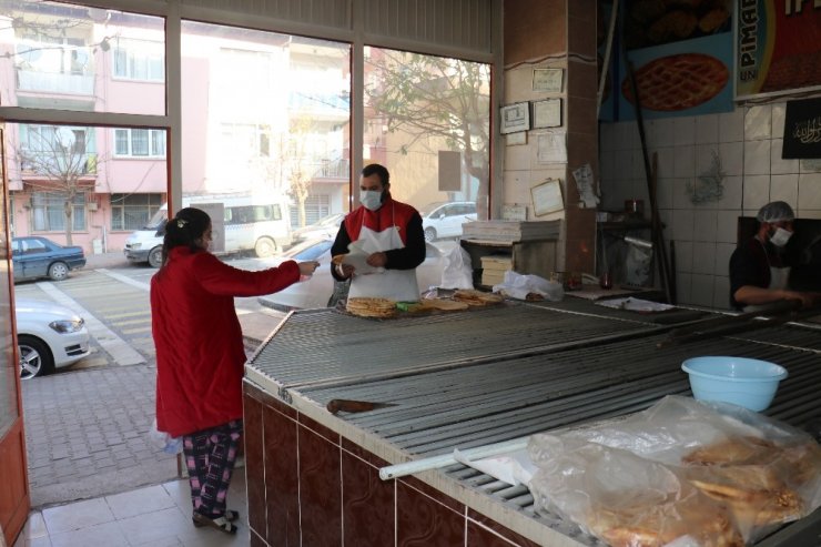 Fırınlardan evlere ekmek servisi