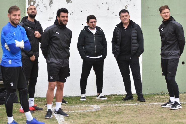 Manisa FK Sarıyer hazırlıklarına başladı