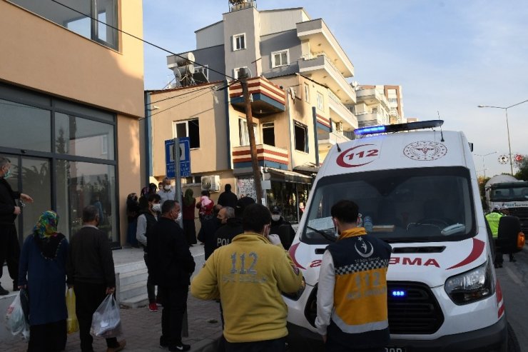 Yangına uykuda yakalandı
