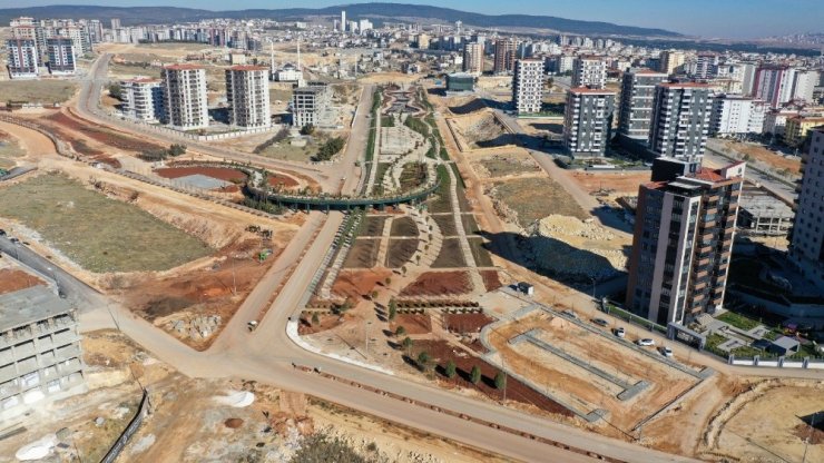 Şehitkamil’in en büyük parkı vadi park tamamlanmak üzere