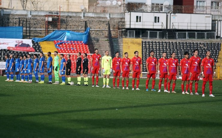 TFF 1. Lig: Tuzlaspor: 4 - Altınordu: 1