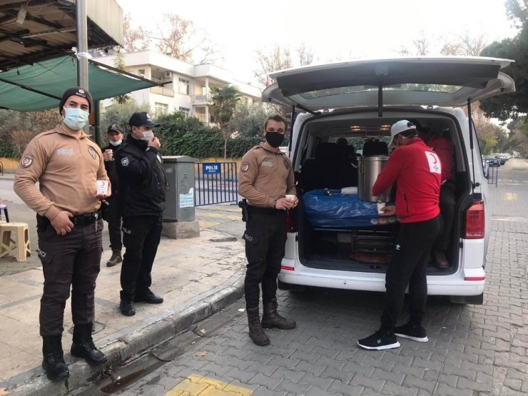 Bağış yapana çorba ikramı