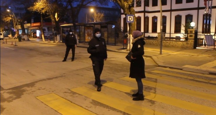 Çankırı’da cadde ve sokaklar sessiz kaldı