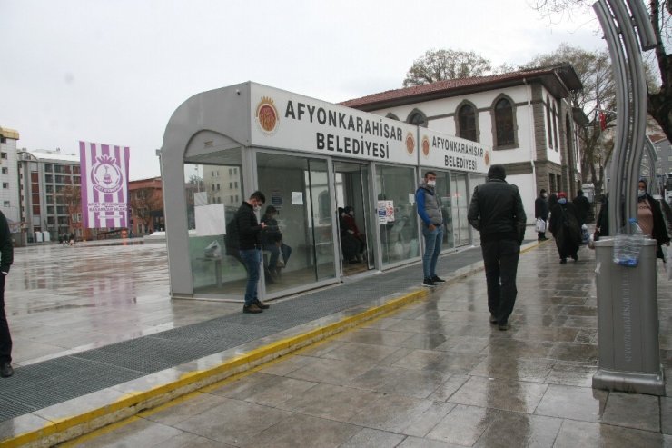 Afyonkarahisar’da yağmur yağışı memnuniyetle karşılandı