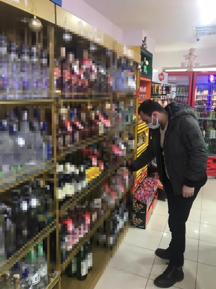 Yılbaşı öncesi alkollü içki satış yerleri denetlendi