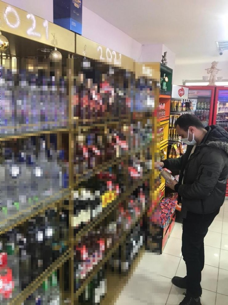 Yılbaşı öncesi alkollü içki satış yerleri denetlendi