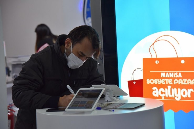 Yunusemre 120 bin vatandaşın talebine cevap verdi