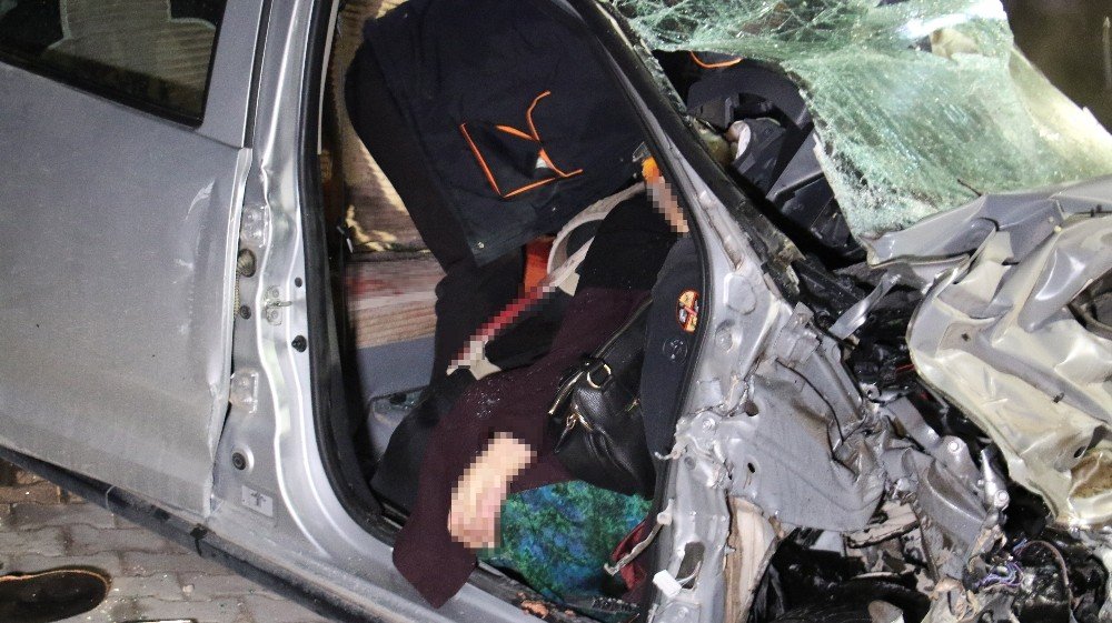 Necmettin Erbakan Bulvarı'nda feci kaza! 2 ölü 3’ü ağır 5 yaralı