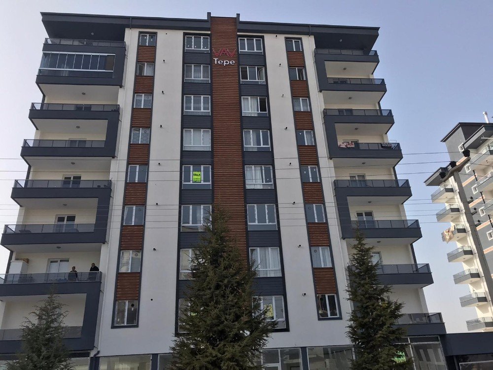 Konya'da feci ölüm! 7'nci kattan beton zemine düştü