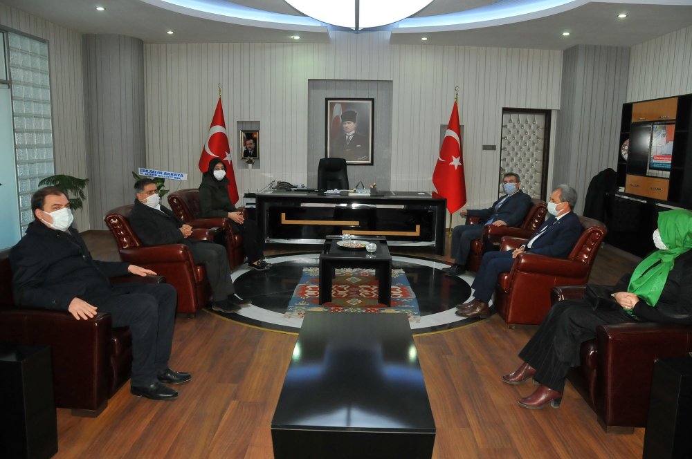 Konya Milletvekili Samancı Akşehirli esnafları dinledi