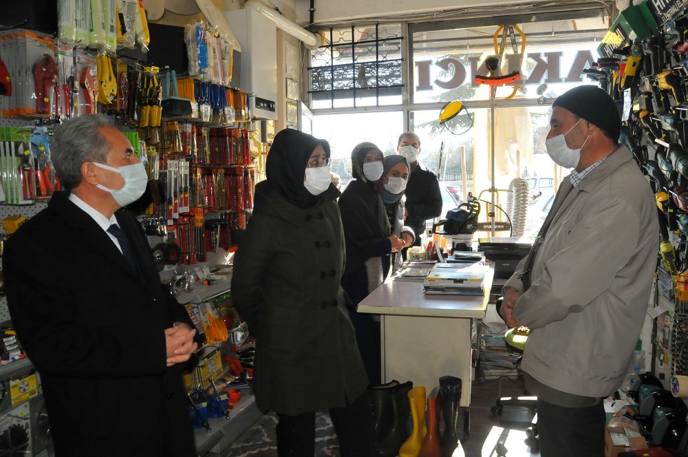 Konya Milletvekili Samancı Akşehirli esnafları dinledi