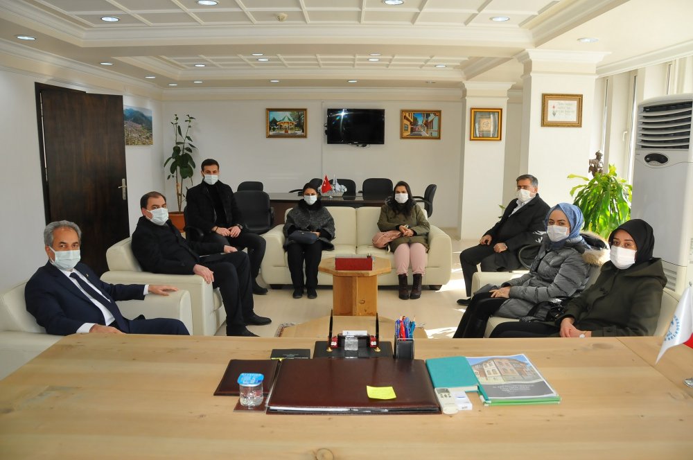 Konya Milletvekili Samancı Akşehirli esnafları dinledi