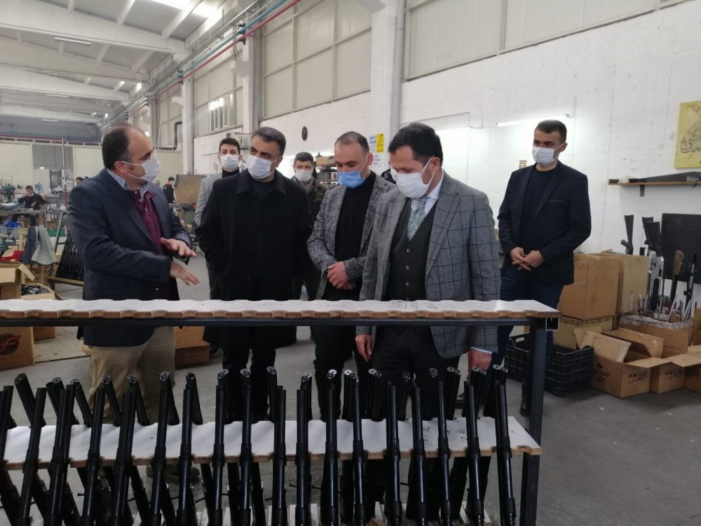 Konya Milletvekili Altunyaldız silah işini sevdi